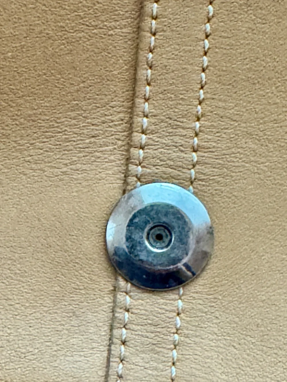 Coach - vintage tan leather shoulder bag